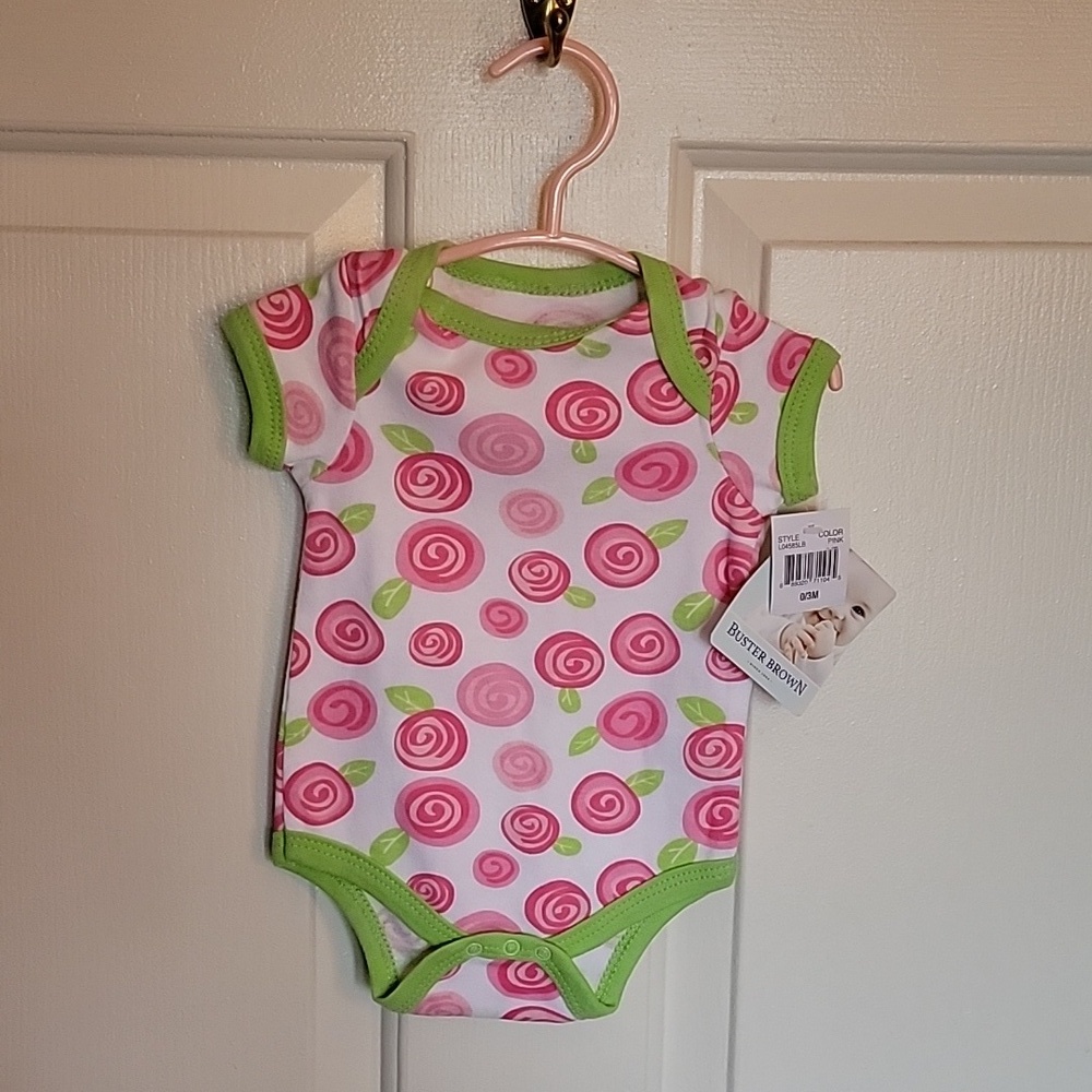 Buster Brown Onsie for little girls 0/3 months. NWT. Pink, green and white 💕.